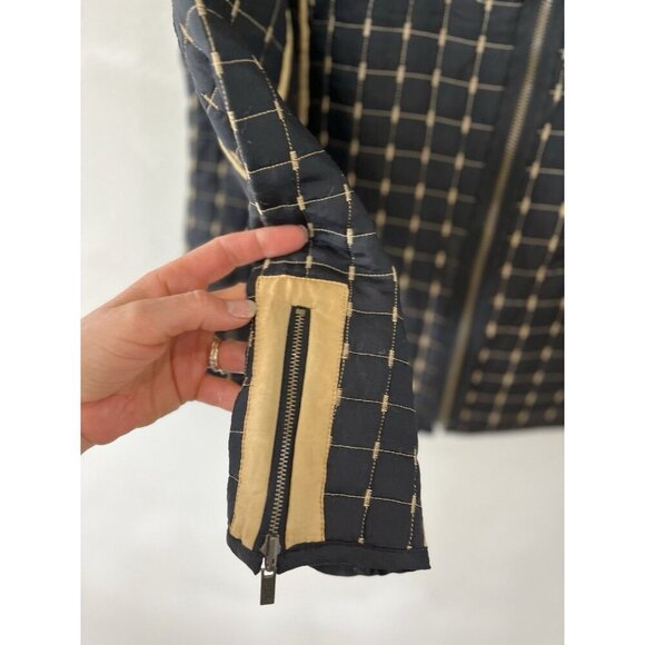 Oleg Cassini Jacket Women’s M 100% Silk Reversible Quilted Lightweight Tan Black - Picture 2 of 11